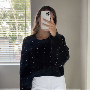ZARA | Black cropped sweater